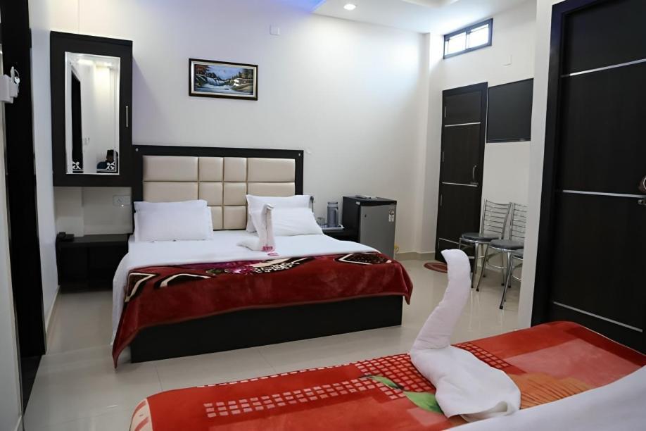 Hotel White Tulip 암리차르 외부 사진